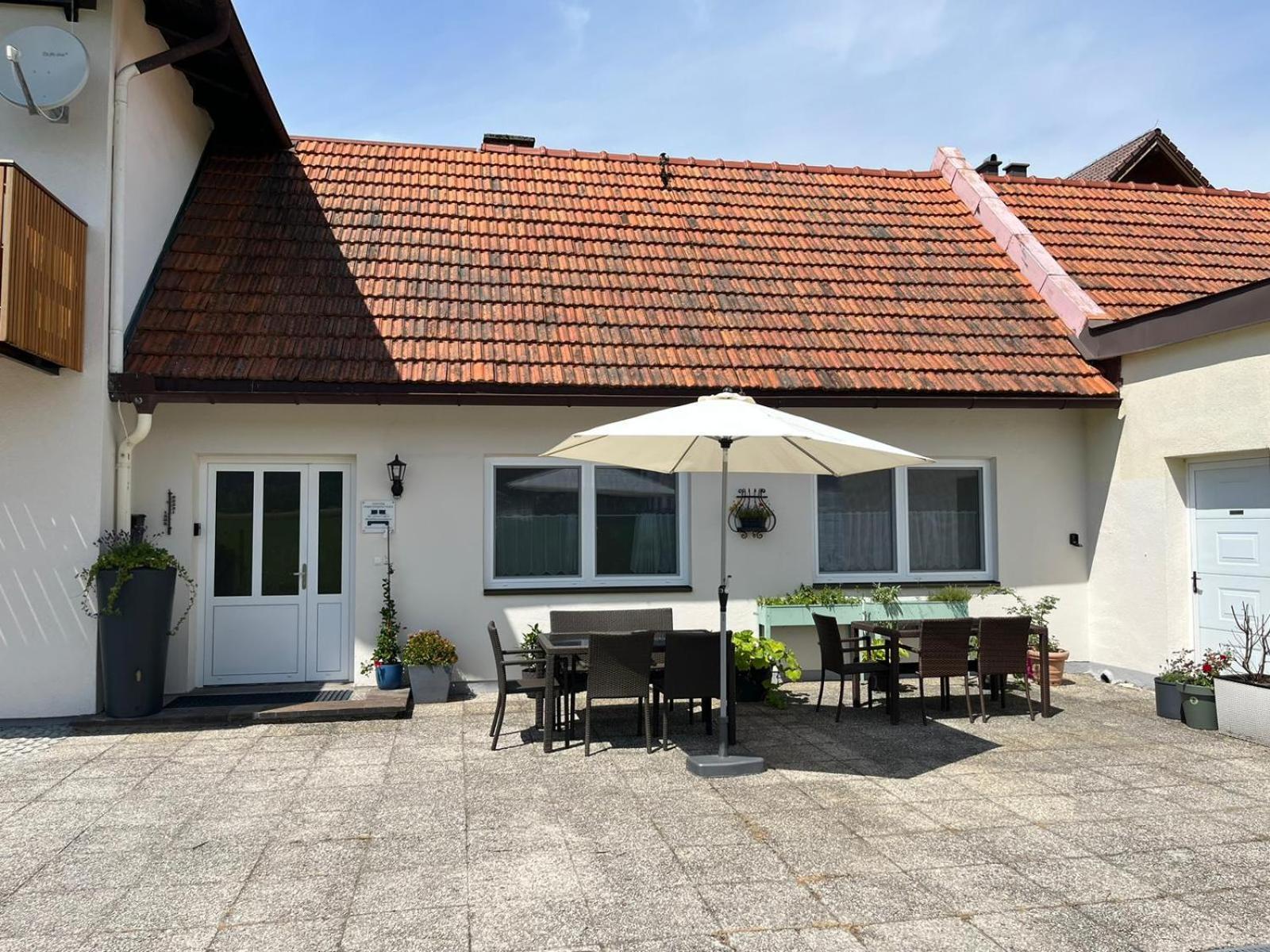 Danner Familien-Ferienwohnungen Schoerfling Am Attersee ภายนอก รูปภาพ