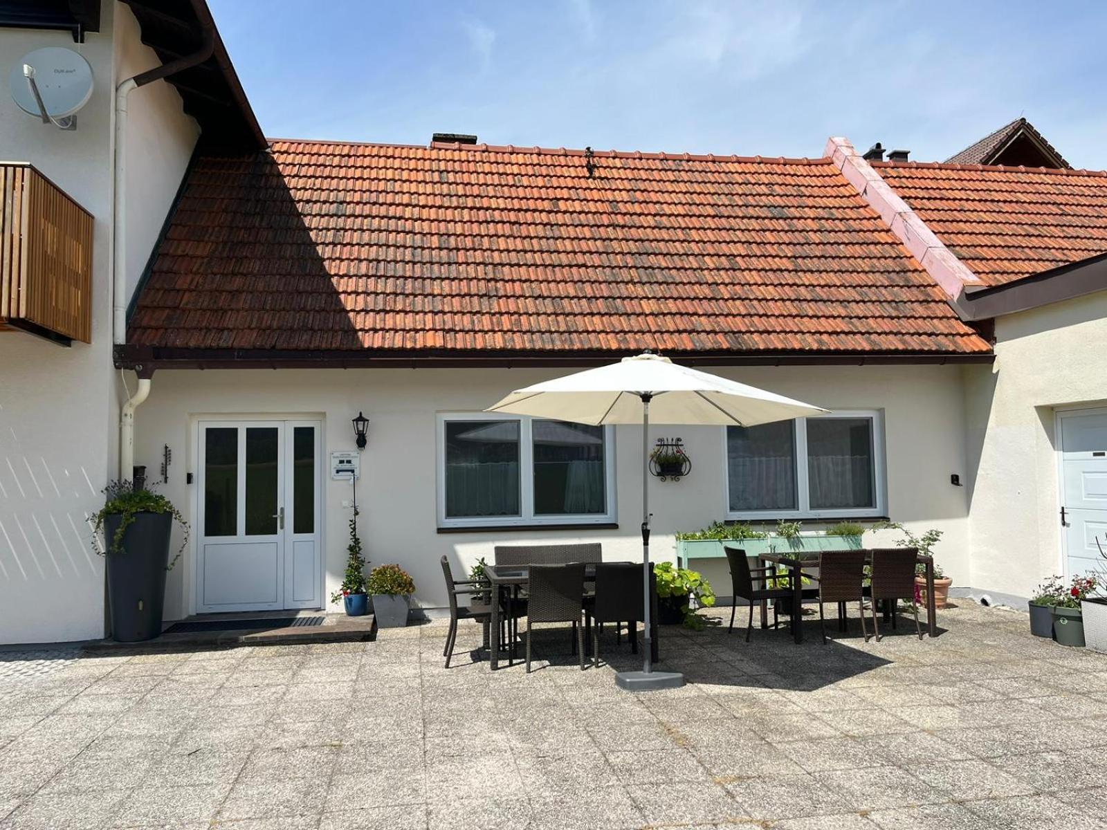 Danner Familien-Ferienwohnungen Schoerfling Am Attersee ภายนอก รูปภาพ